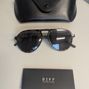 Diff Eyewear Brown and Black Aviator Sunglasses
